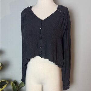 AMUSE SOCIETY Dark Gray Textured Long Sleeve Crop Top ~ Small